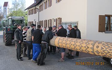 Rückgabe Maibaum Hawangen